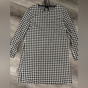 Mango Gingham Dress Plaid Black and White Long Sleeve size Small